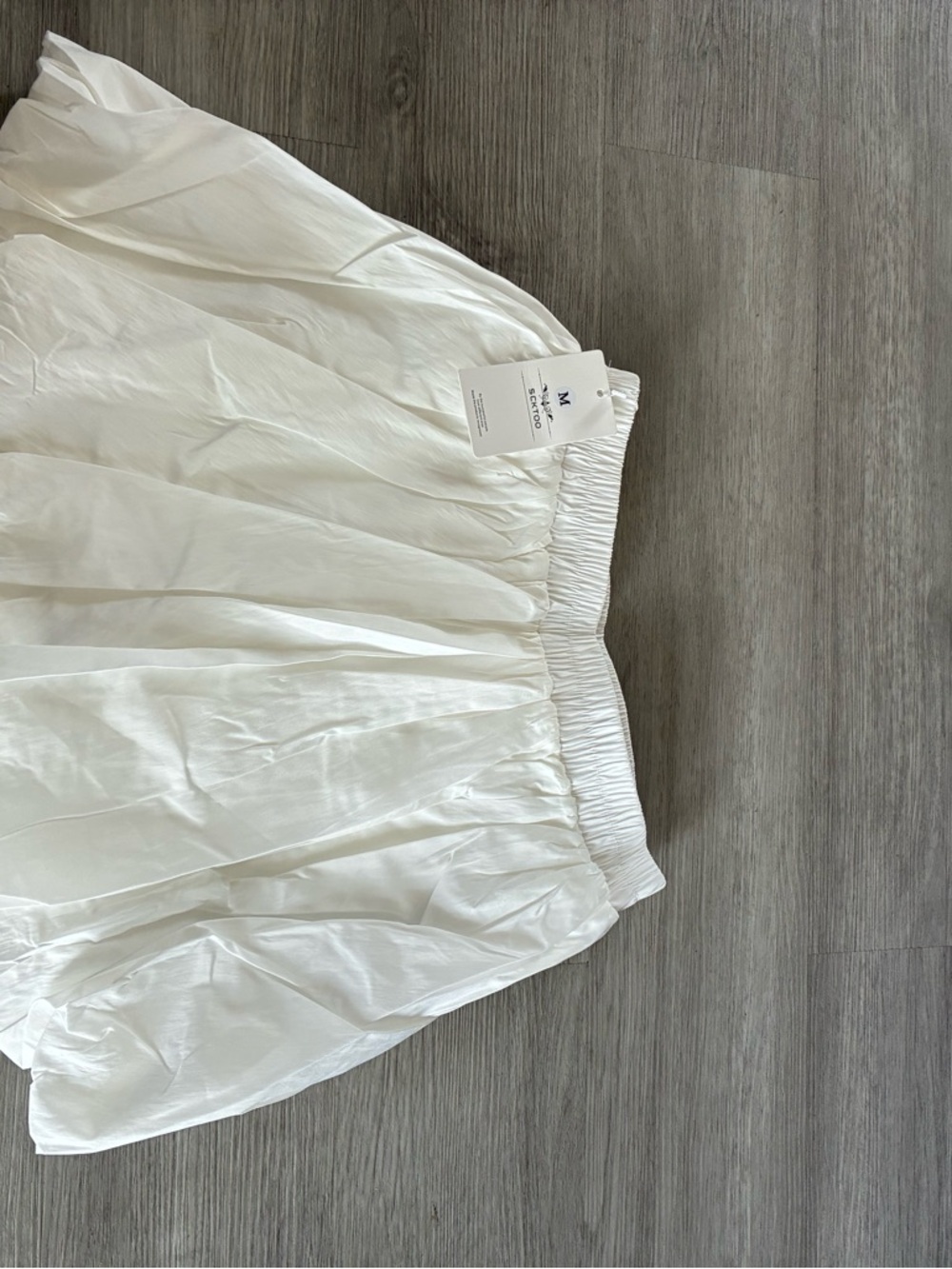 White Elastic Waist Full Skirt